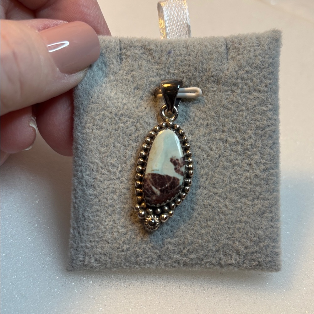 Golden hills turquoise pendant - Picture 4 of 6